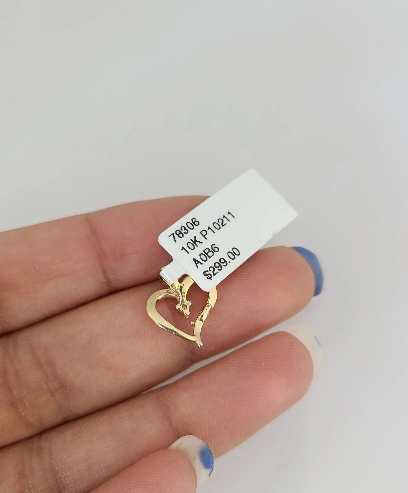 10k Heart Charm Pendant REAL 10Kt Beauty Love Yellow Gold Genuine - Image 3