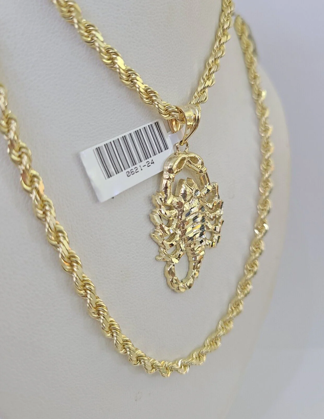10k Solid Rope Chain Scorpion Charm Set 4mm 20"-28" Necklace Gold Yellow - Image 2