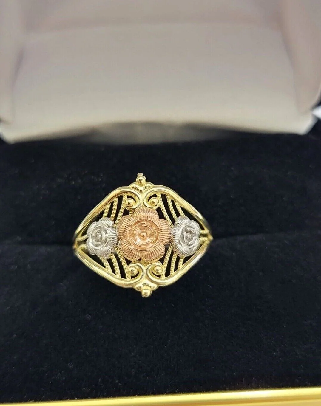 10k Trio Gold Lady Flower Ring Womens Casual Yellow Band Real 10kt Unique Design Ring Sizes 6,7,8,9,10,11 & 12