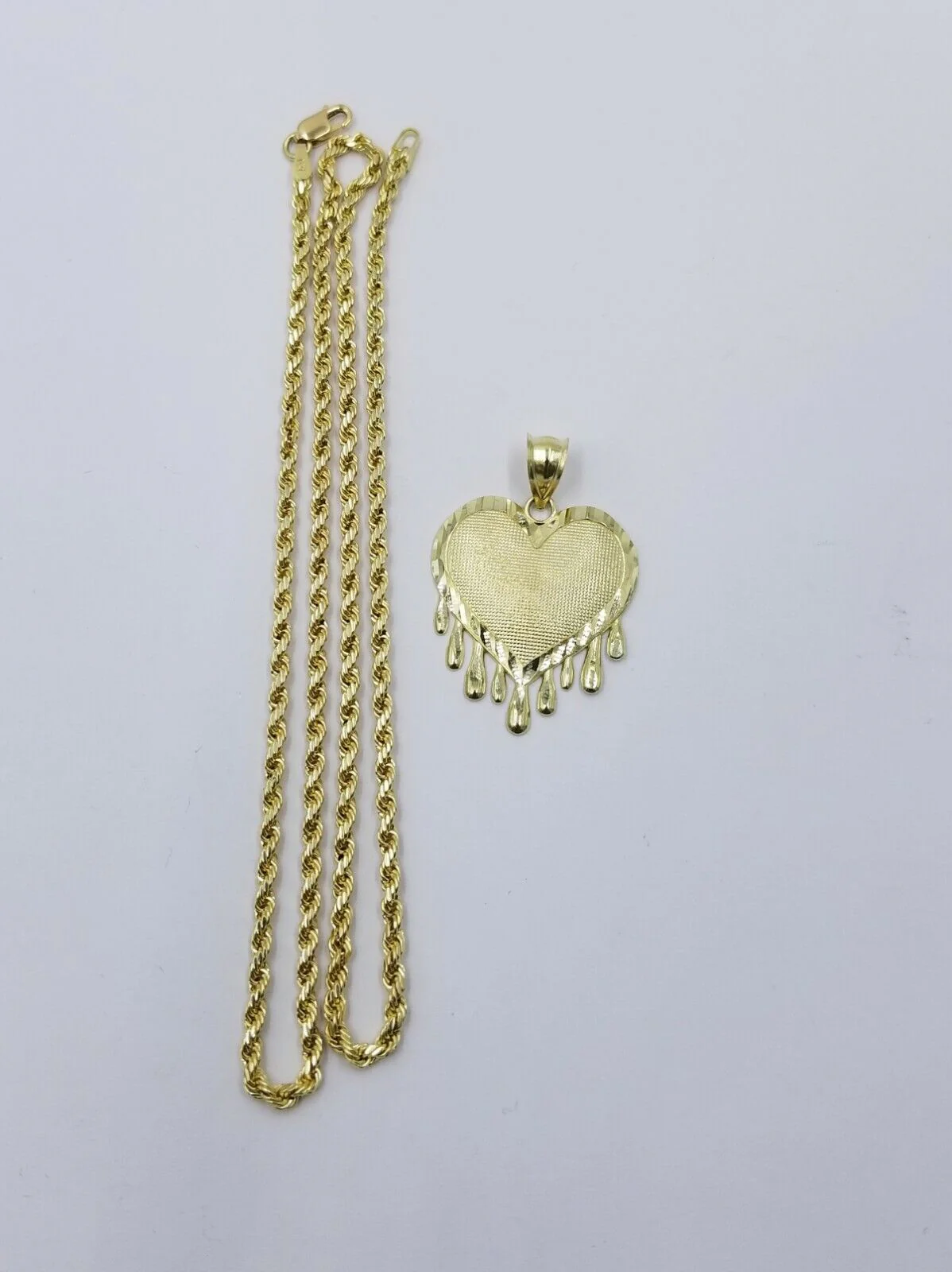 10k Yellow Gold 2.5mm Rope Chain Necklace Dripping Heart Diamond Cut Pendant - Image 5