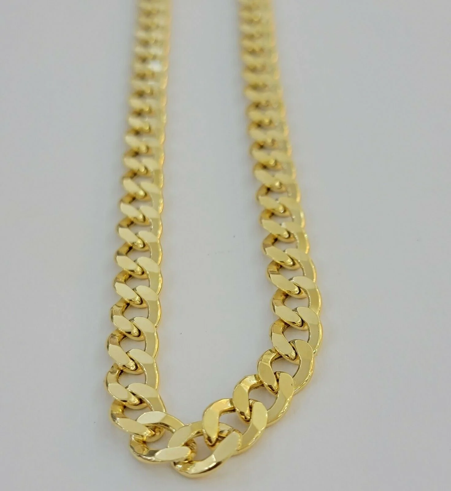 10k Yellow Gold Chain Necklace Cuban Curb Link 8mm 20" Inch 10kt  Mens REAL Gold - Image 4