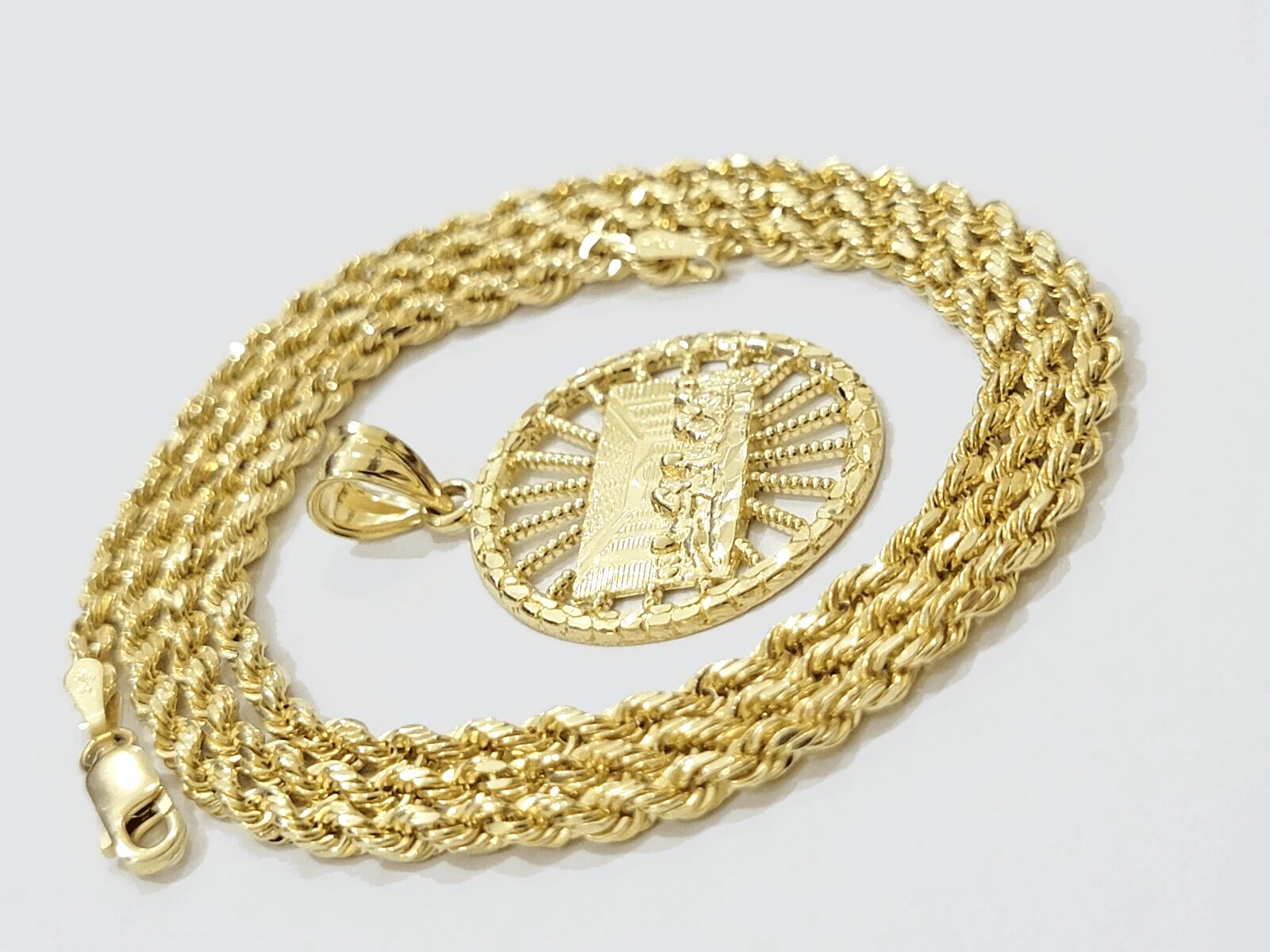 10k Yellow Gold Last Supper Charm Rope Chain 22'' 10kt Circle Pendant Necklace - Image 12