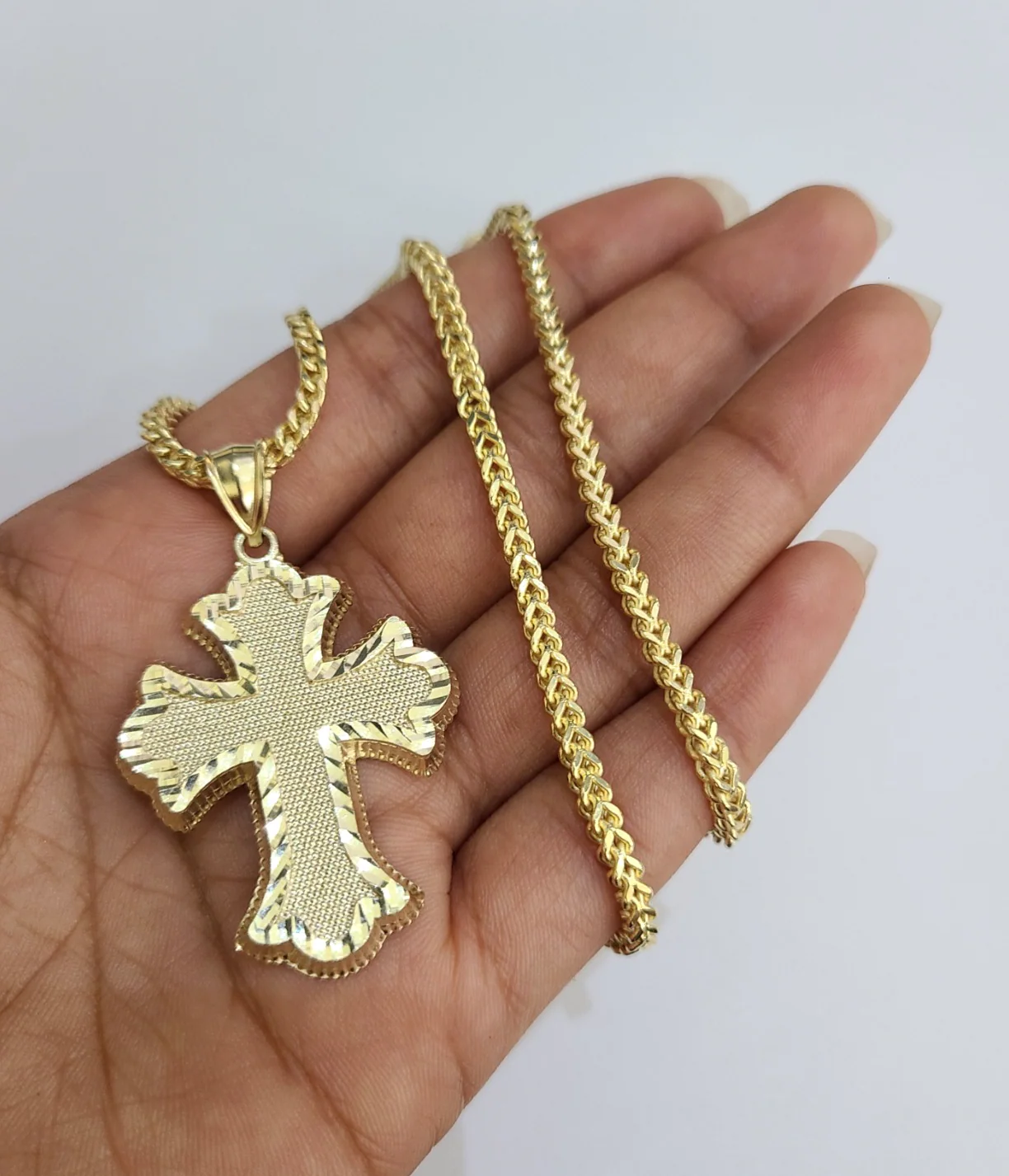 10kt Franco Chain Necklace Jesus Cross Charm Pendant 3mm 18-28 Inch Yellow Gold