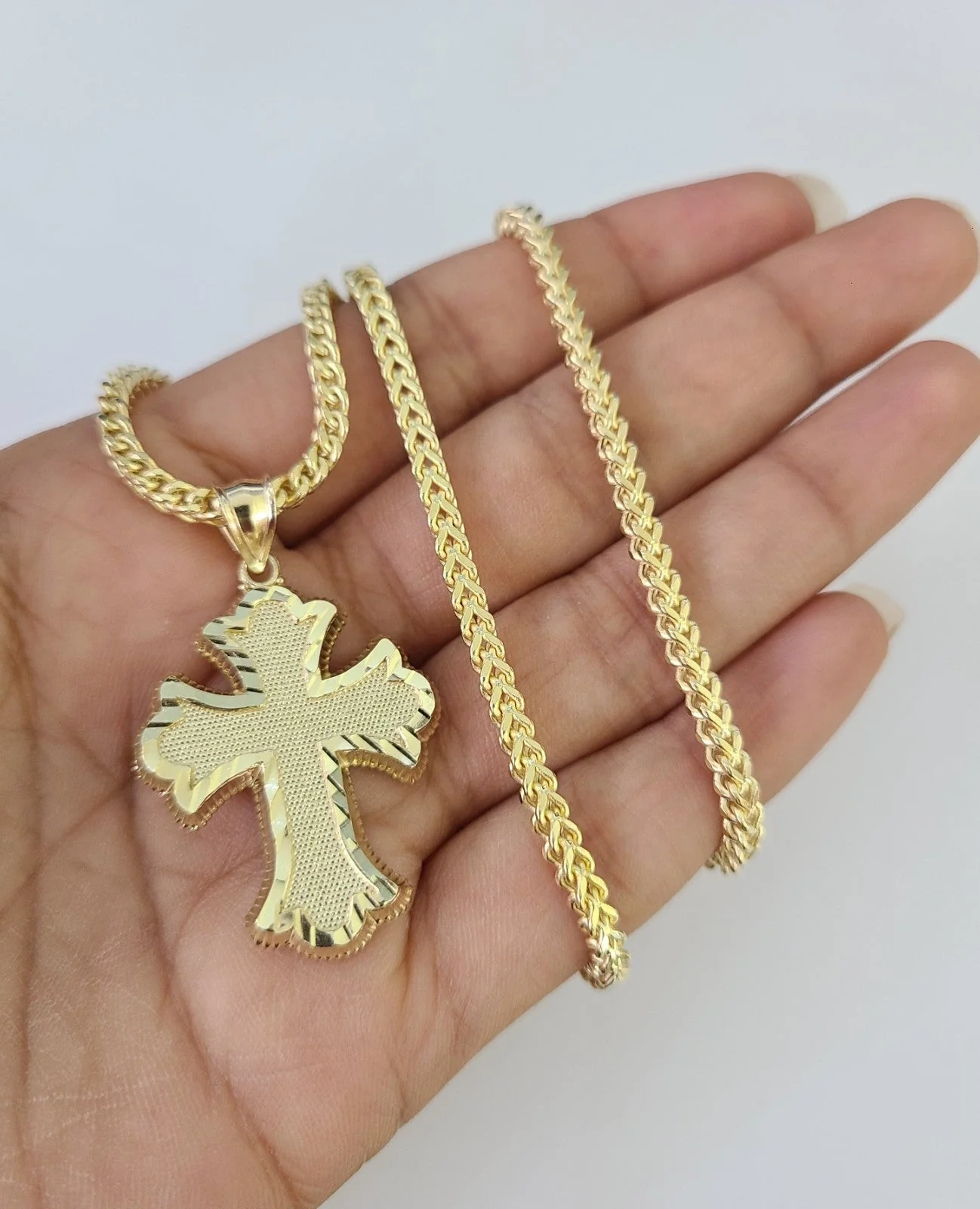 10kt Franco Chain Necklace Jesus Cross Charm Pendant 3mm 18-28 Inch Yellow Gold