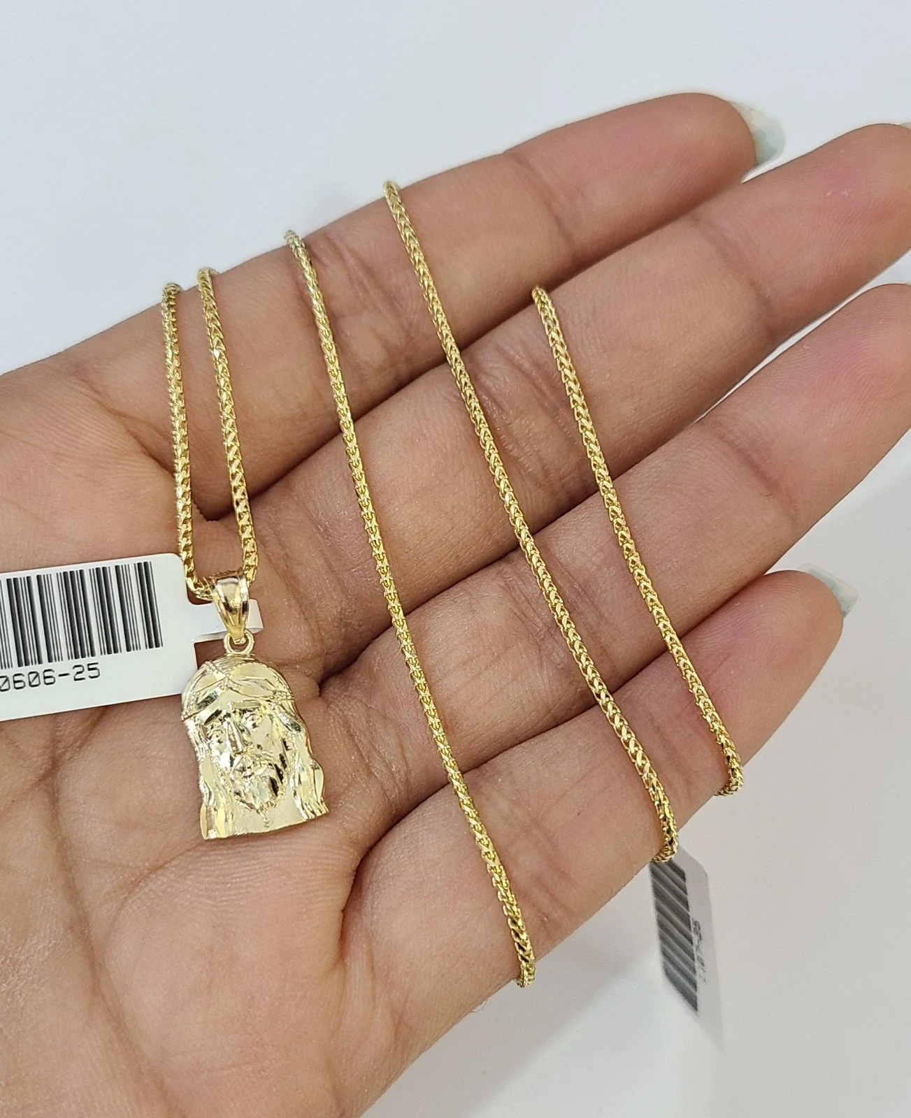 10kt Franco Chain Necklace Jesus Head Charm Pendant 1mm 16-22 Inches Ladies Gold