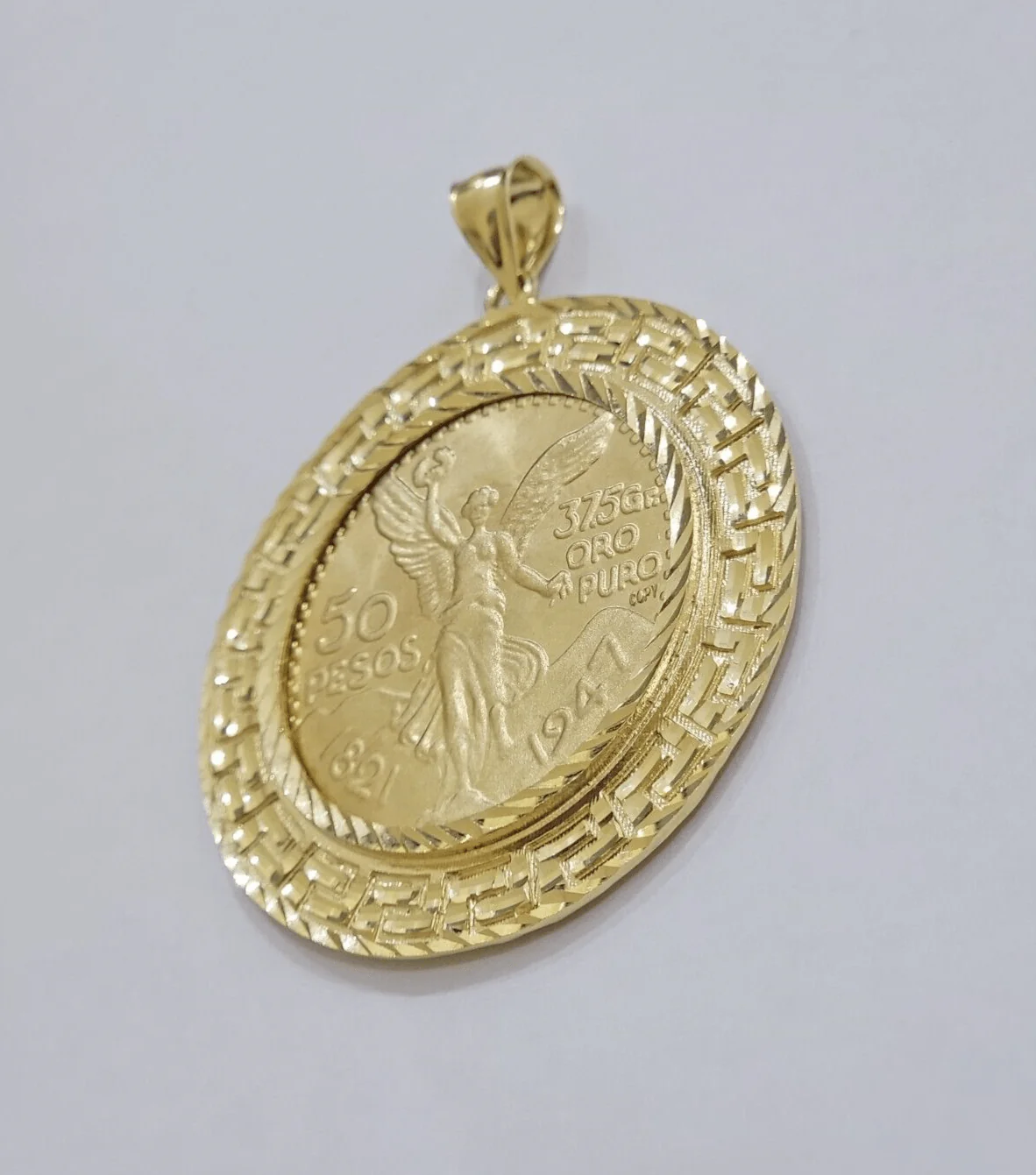 1947 Mexican Centenario 50 Gold Pesos Copy Coin With Bezel Solid 10k Yellow SALE - Image 3