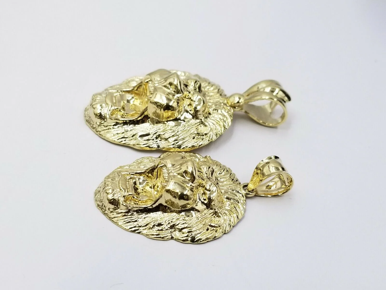 Mens 10k Solid Yellow Gold Roaring King Lion Head Charm Pendant Diamond Cut Real - Image 4