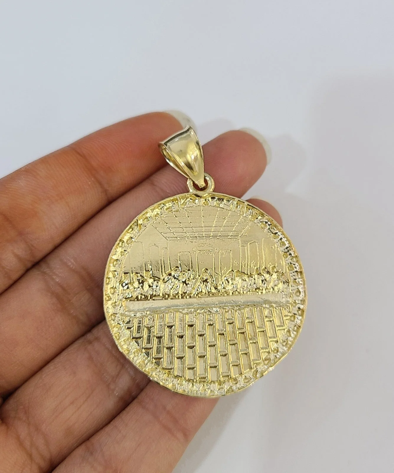 Real 10k  Last Supper  Charm Pendant Men Women 10kt Yellow Gold - Image 4