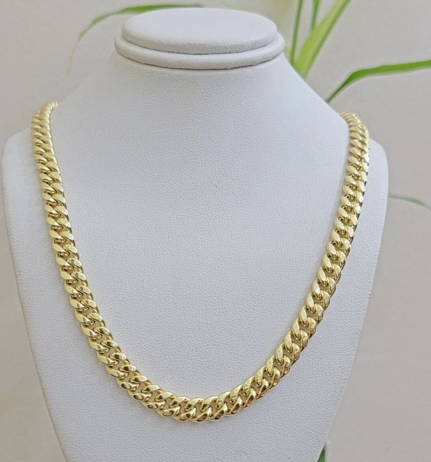 Real 10k Gold Chain 7mm 24 Inch Miami Cuban Link Box Clasp Mens 10kt Yellow Gold - Image 4
