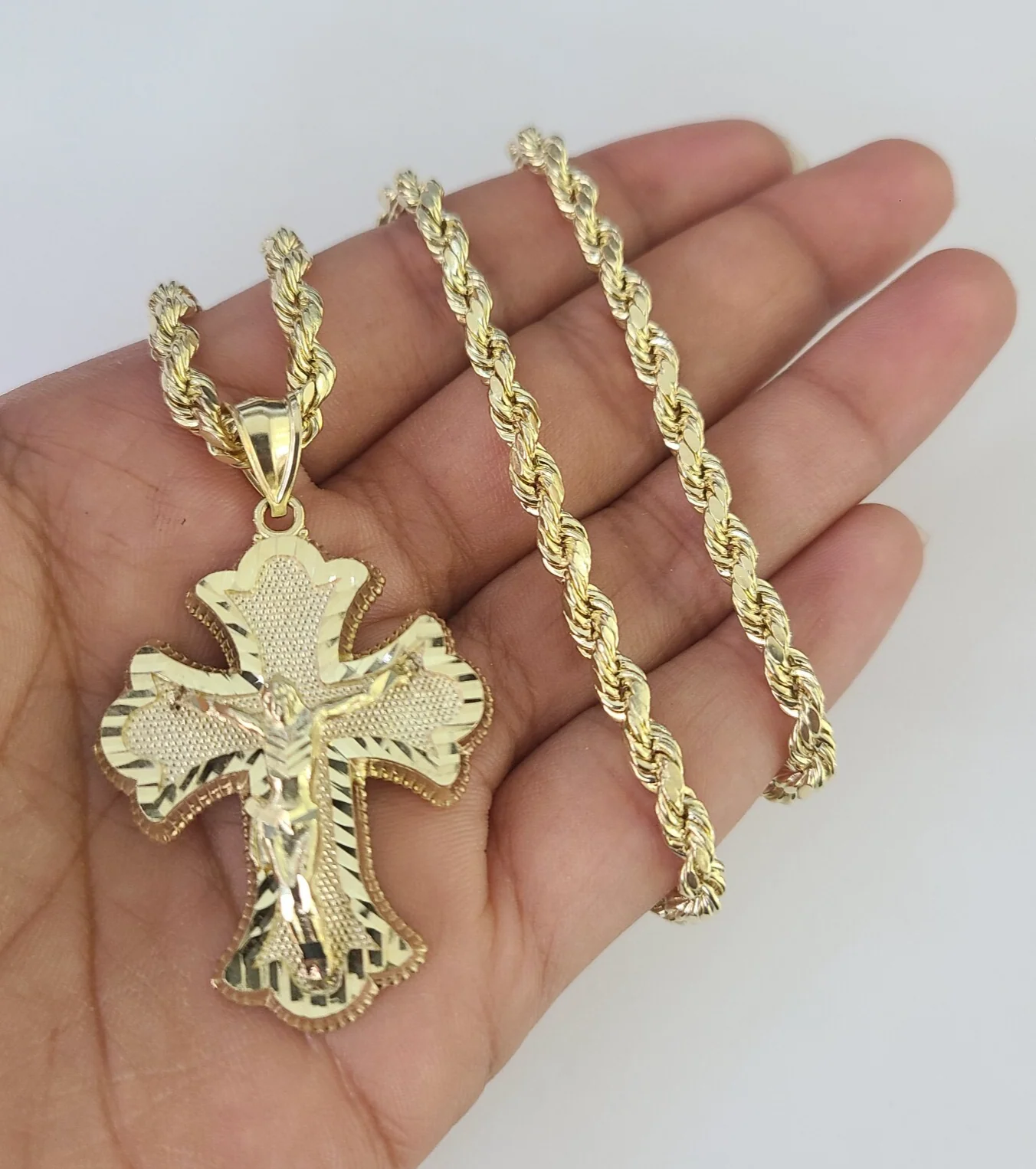 REAL 10k Jesus Crucifix Cross Charm Rope Chain Pendant 4mm Necklace Set 18"-28"