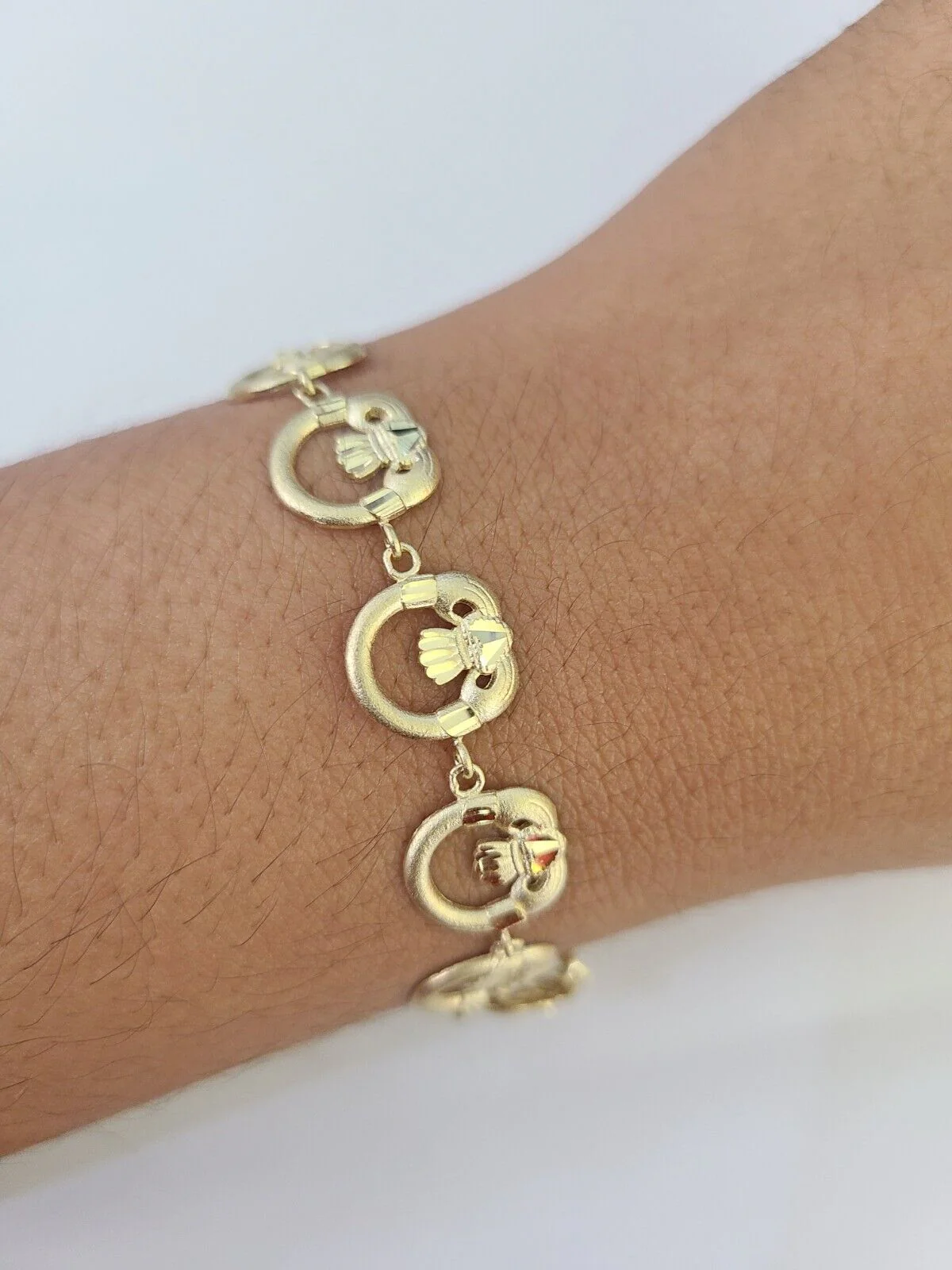 Real 10K Love Claddagh Friendship Bracelet 11mm 7 Inches 10kt Yellow Gold - Image 3