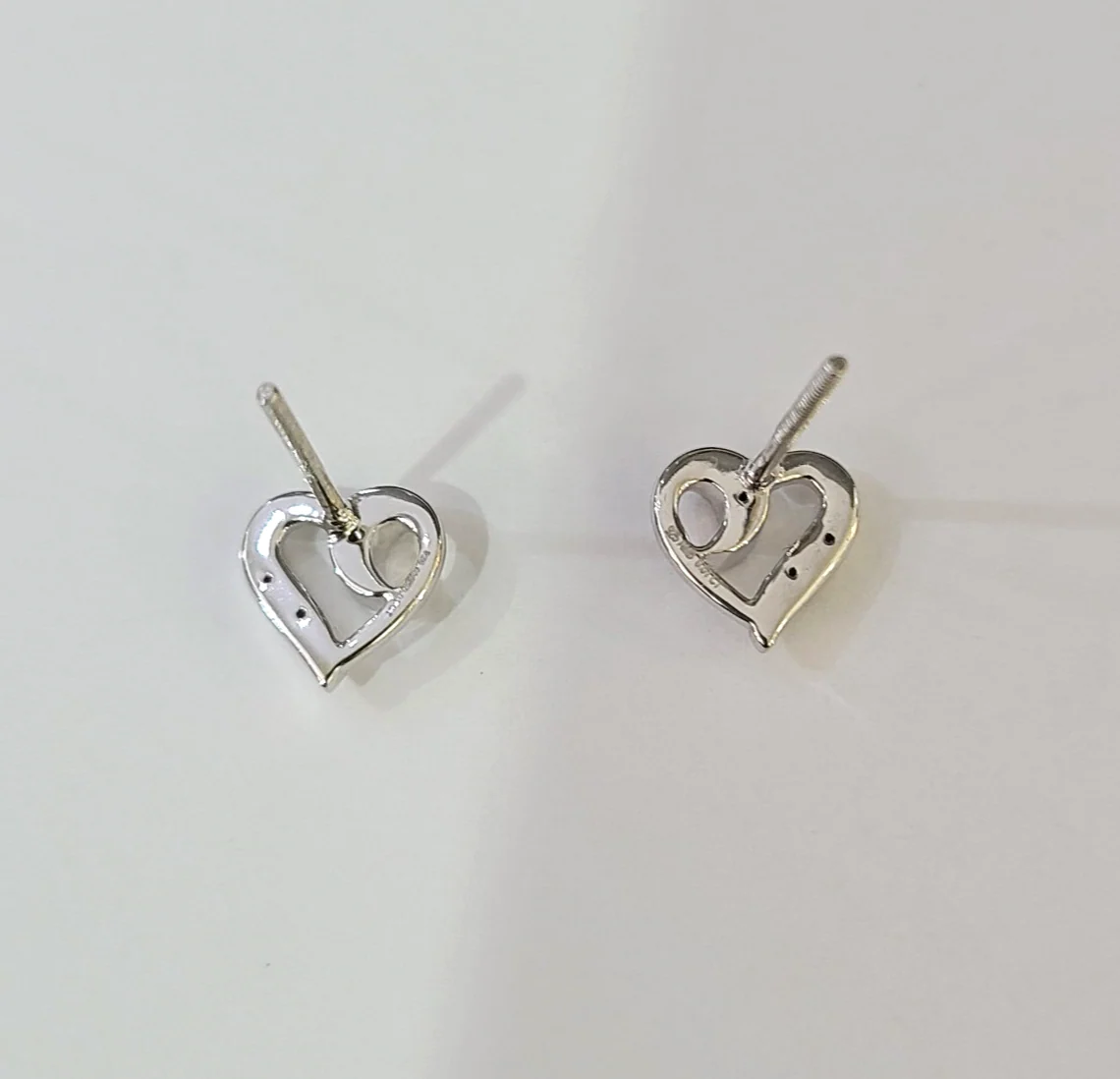 Real Natural Diamond Ladies Heart Earring Screw Back 925 Silver - Image 3