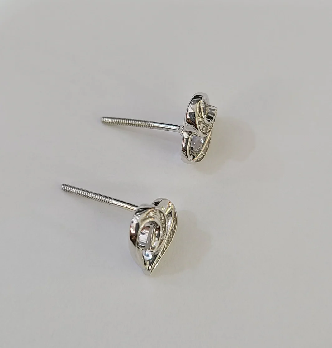 Real Natural Diamond Ladies Heart Earring Screw Back 925 Silver - Image 4