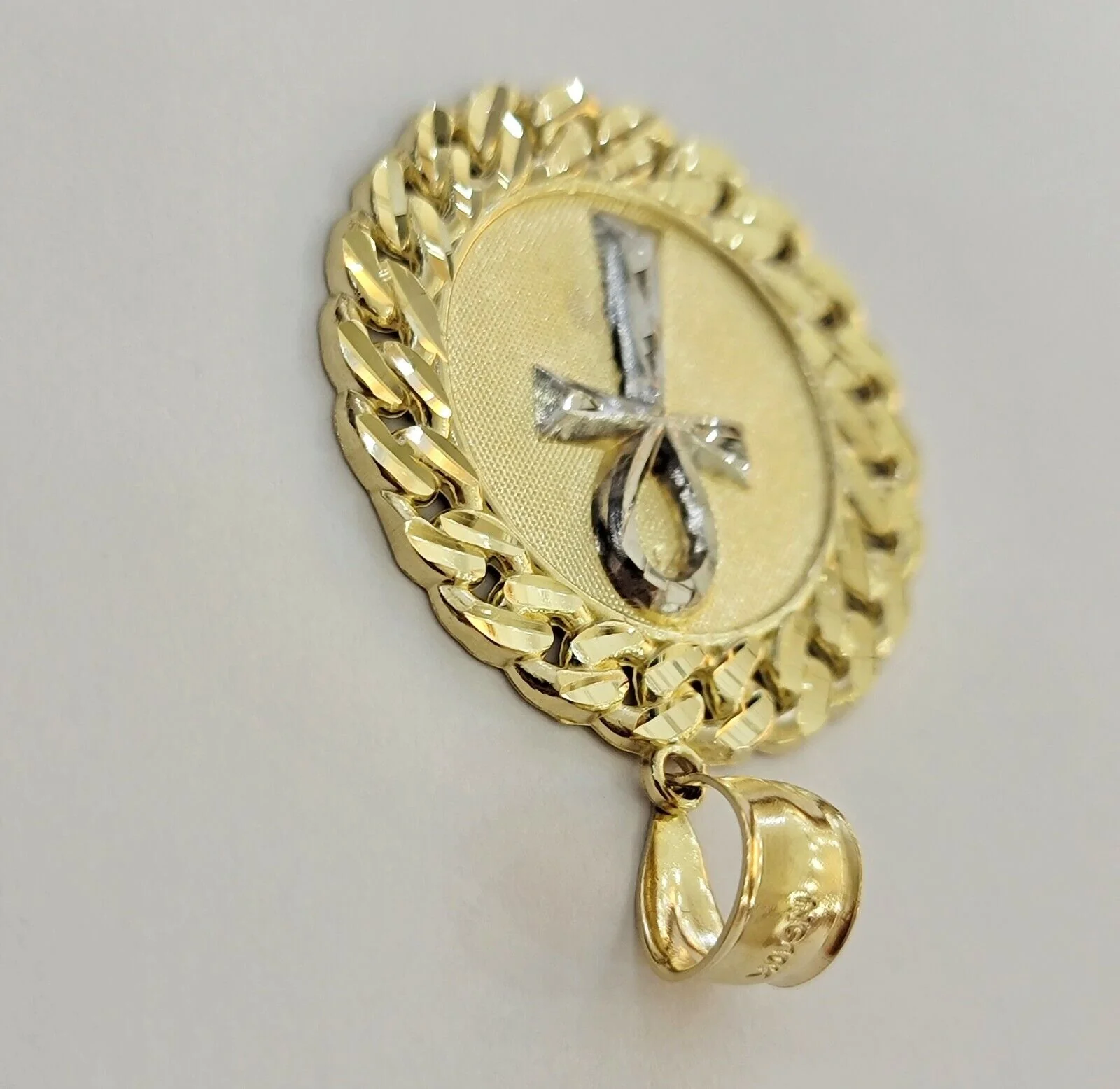 Real 10k Yellow Gold Charm Pendant Ankh Cuban Link Style Medallion Round 10kt - Image 5