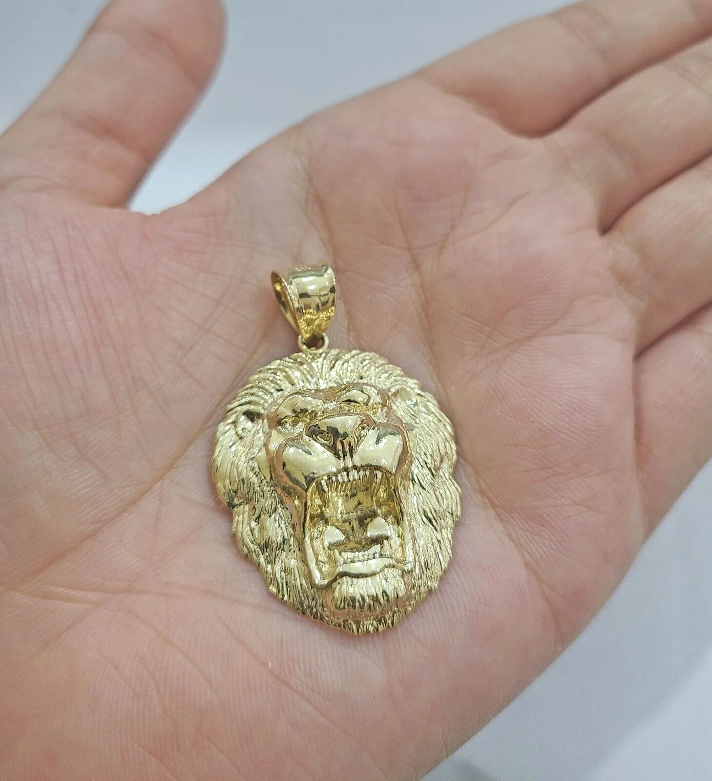Real 10kt Yellow Gold Lion Head Pendant charm 1.5" for Necklace and chain Mens - Image 2
